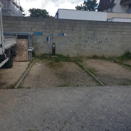 Au Calme Et Proche Des Transports